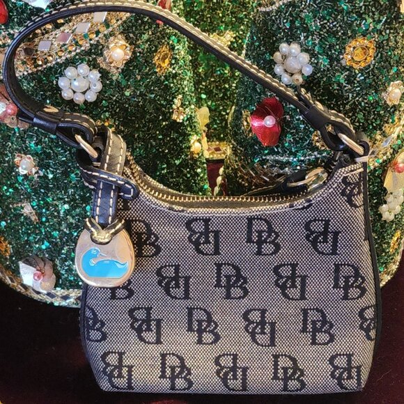 Vtg Dooney & Bourke Bitsy | Heritage y2K Classic Logo | Structured Mini Purse - Picture 1 of 16